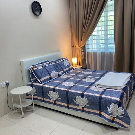 מראנג Ss De' Kelulut Homestay מראה חיצוני תמונה